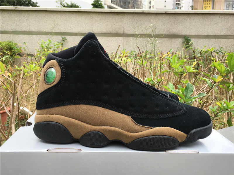 Air Jordan 13 Olive